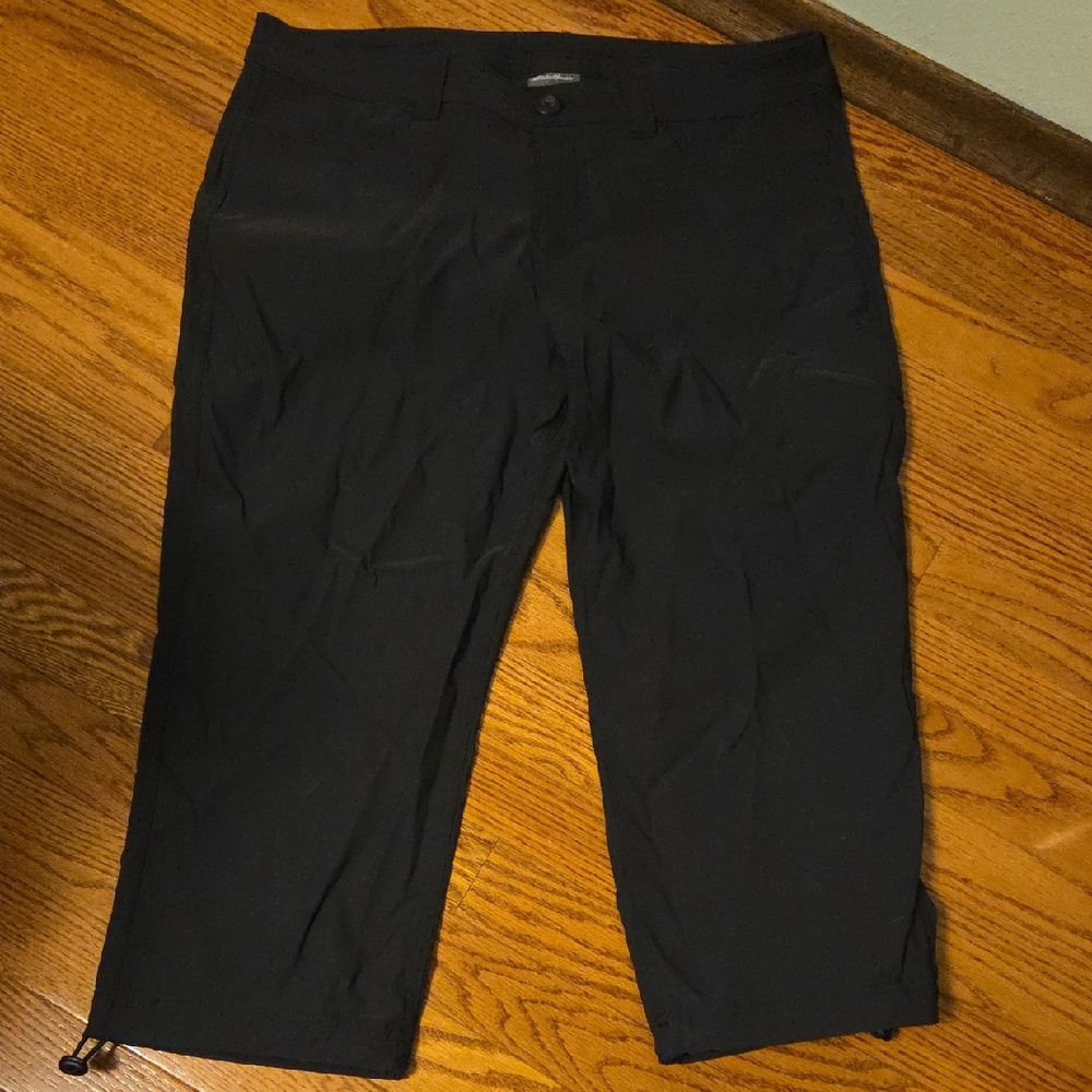 Eddie Bauer Black Hiking Capris